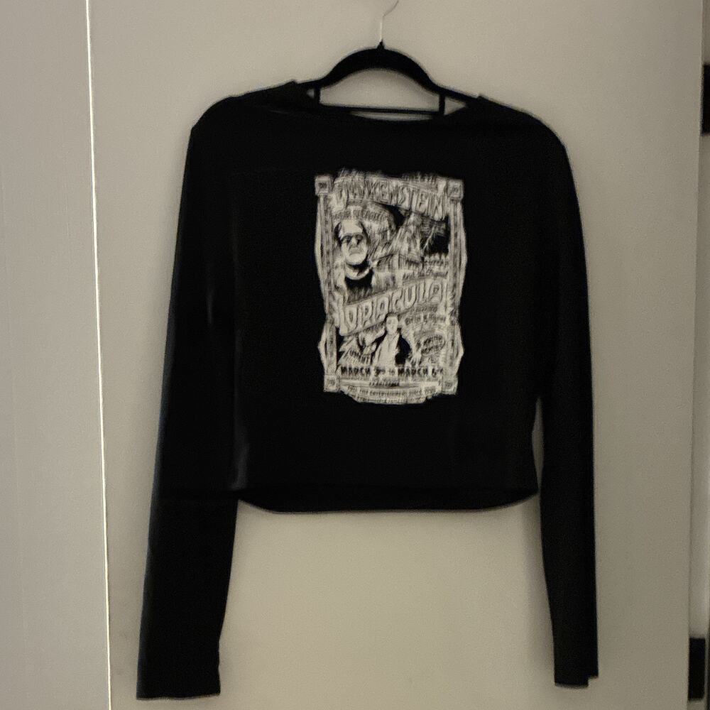 Vintage Frankenstein Dracula Spook Show Graphic Lng Sleeve Shirt Black Halloween